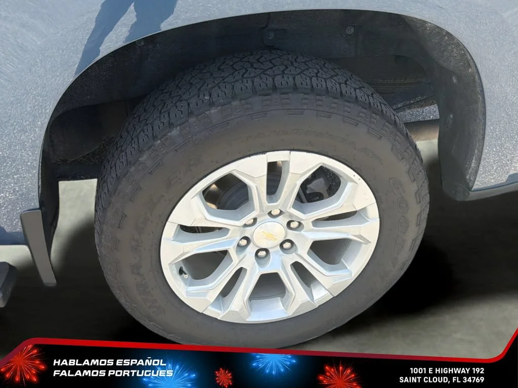 Used 2024 Lakeshore Blue Metallic Chevrolet LTZ image 33