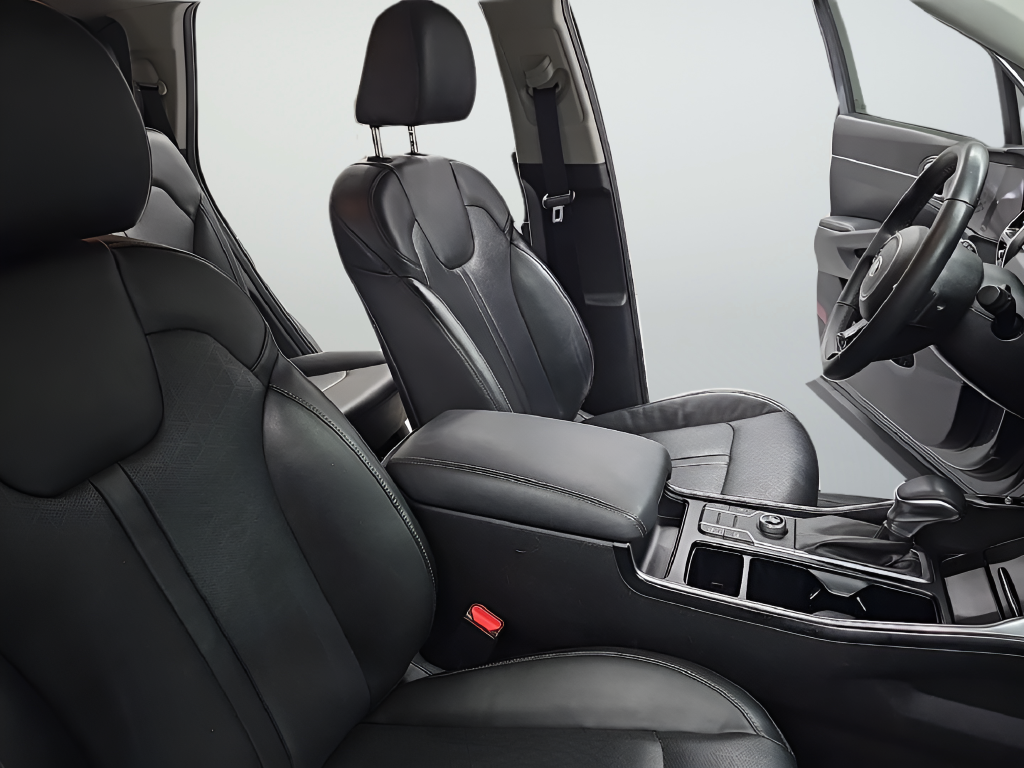 Used 2021 Gray Kia S image 28
