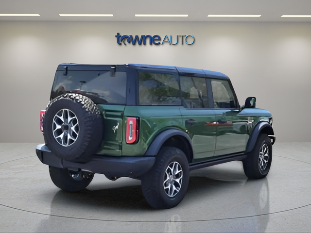 Used 2024 Eruption Green Metallic Ford Badlands image 5