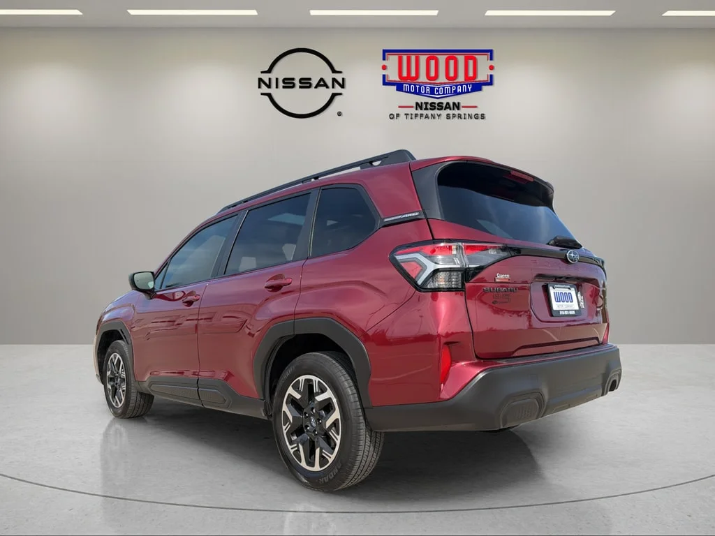 Used 2025 Crimson Red Pearl Subaru Premium image 4
