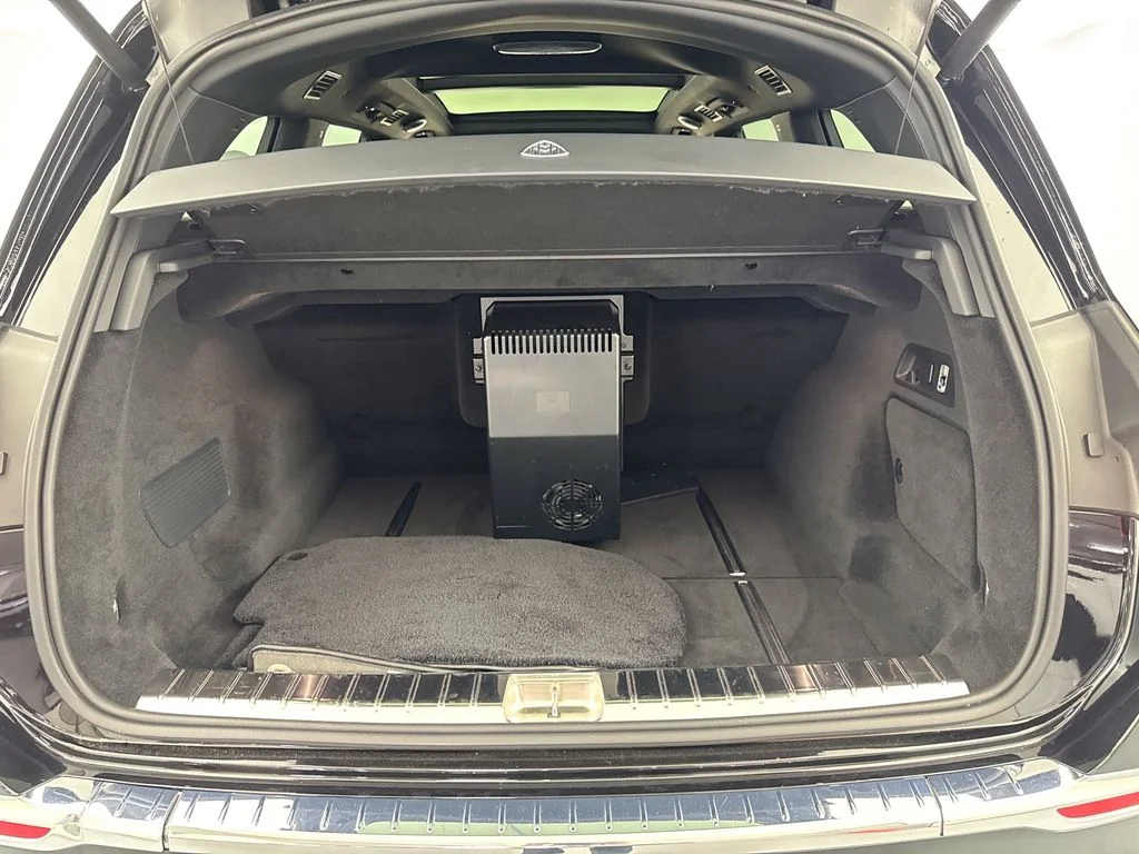 Used 2021 Black Mercedes-Benz Maybach GLS 600 image 27