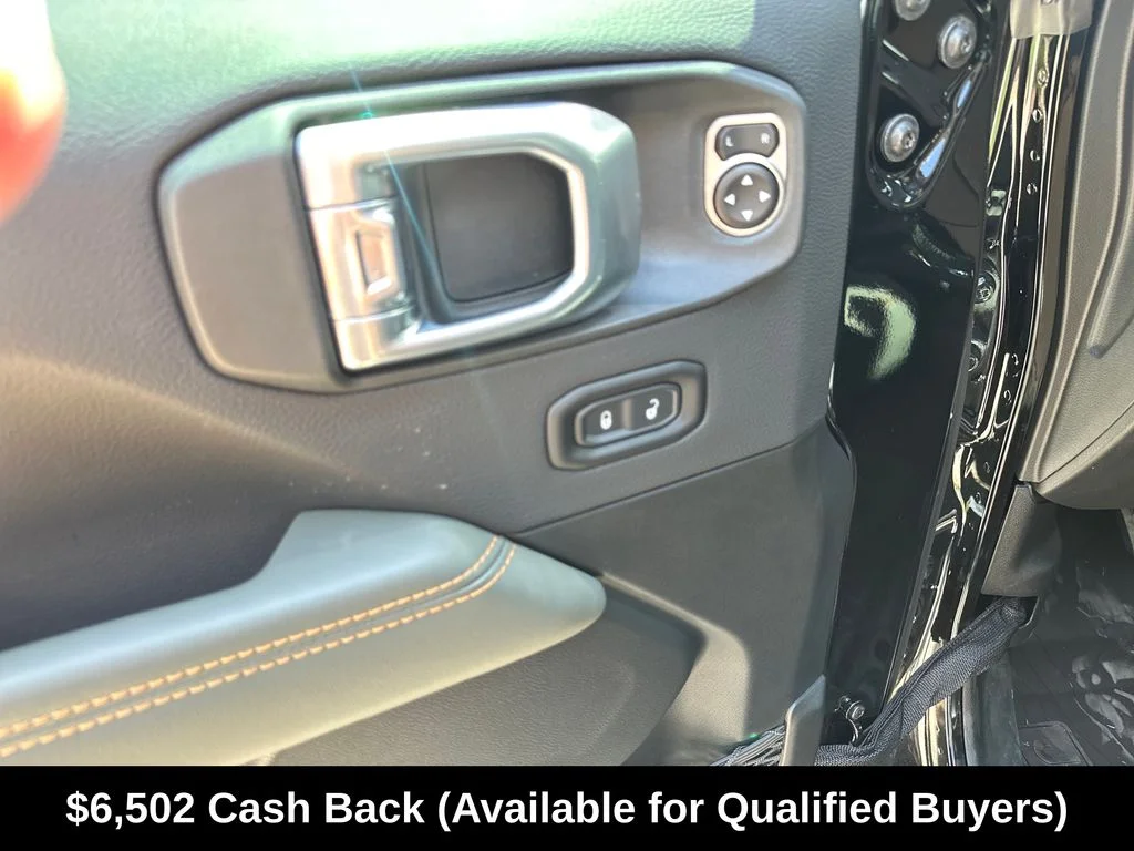 New 2026 Black Clearcoat Jeep Mojave X image 17