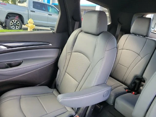 2024 Buick Enclave Essence - Photo 14