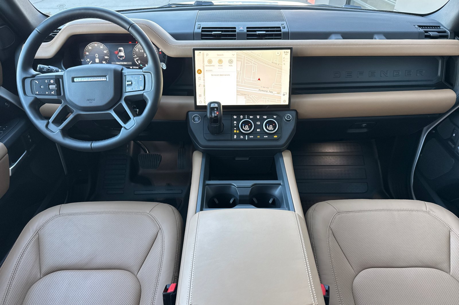 Certified Used 2026 White Land Rover X-Dynamic SE image 14