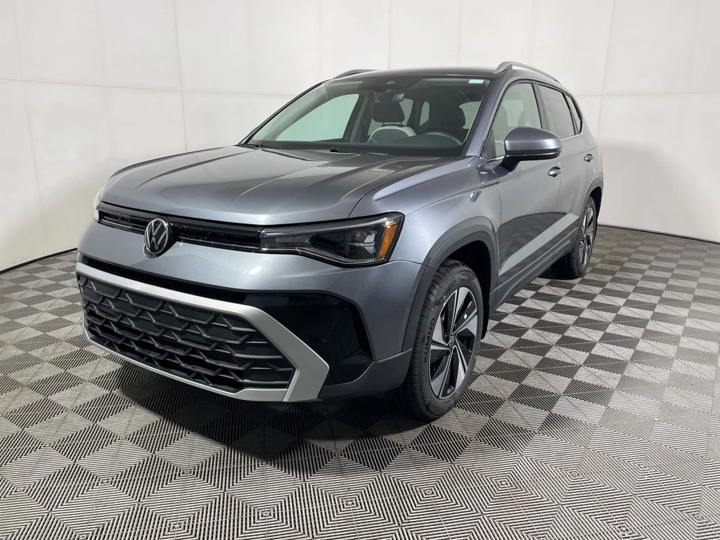 New 2026 Gray Volkswagen 1.5T SE image 4