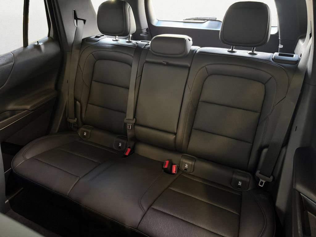 2026 Chevrolet Equinox LT - Photo 9