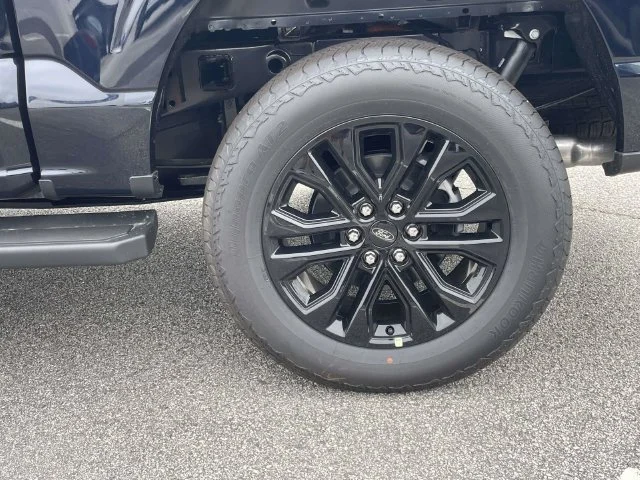 New 2026 Blue Ford Lariat image 7