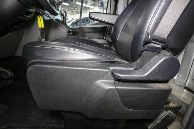 Used 2023 White Ford Base image 32