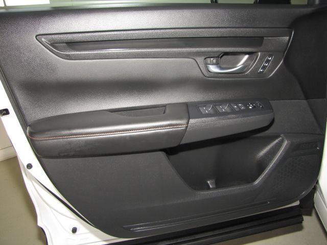 Certified Used 2026 Platinum White Pearl Honda Sport-L image 10