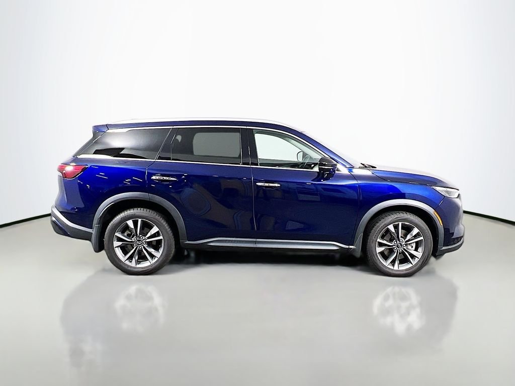 Used 2023 Blue INFINITI LUXE image 8