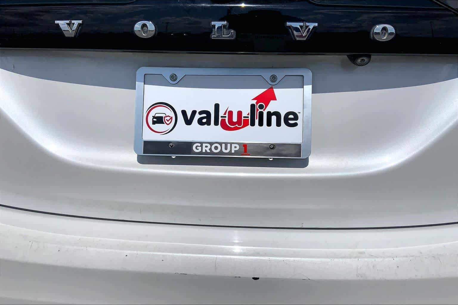 Used 2015 Crystal White Pearl Volvo T5 Drive-E Platinum image 10