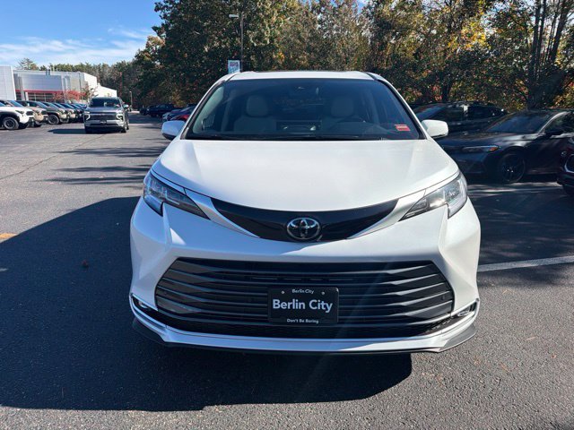 New 2026 Dark Cosmos Toyota XLE image 2