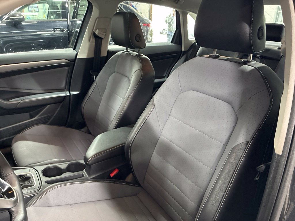 Used 2026 Gray Volkswagen 1.5T SE image 14