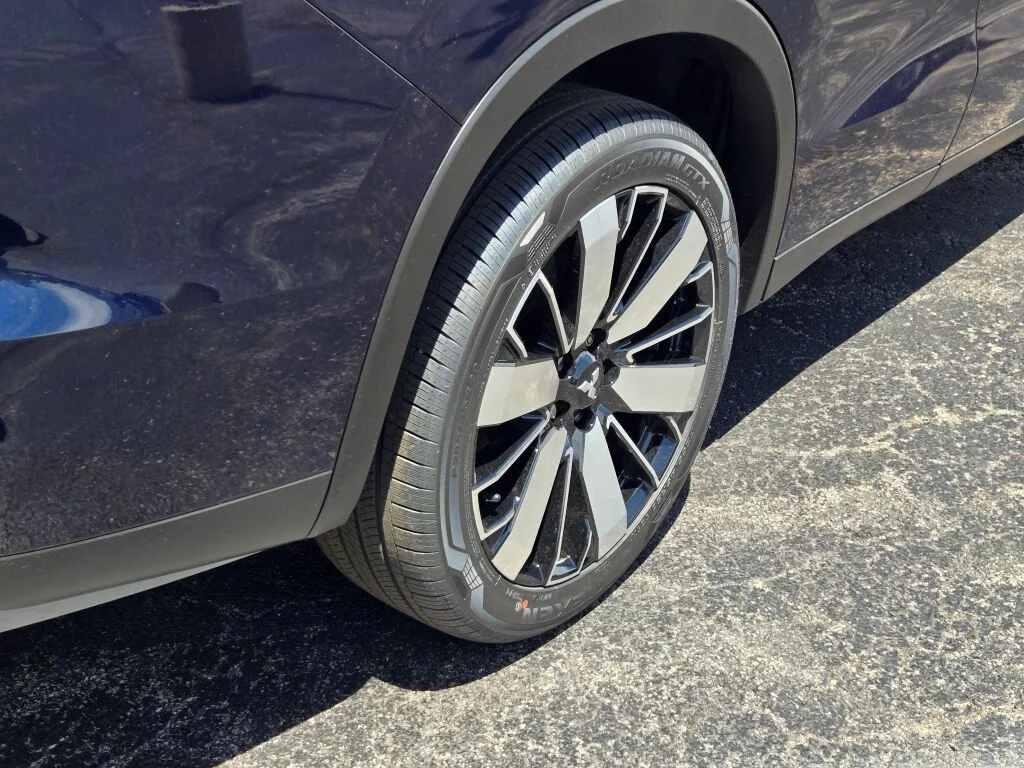 New 2026 Blue Mitsubishi SE image 9