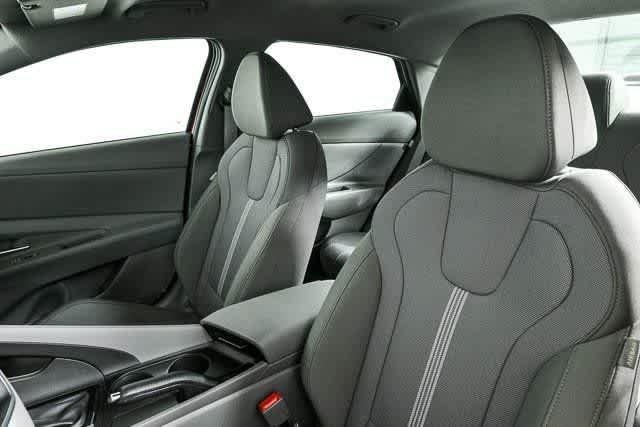 New 2026 Amazon Gray Hyundai SE image 14