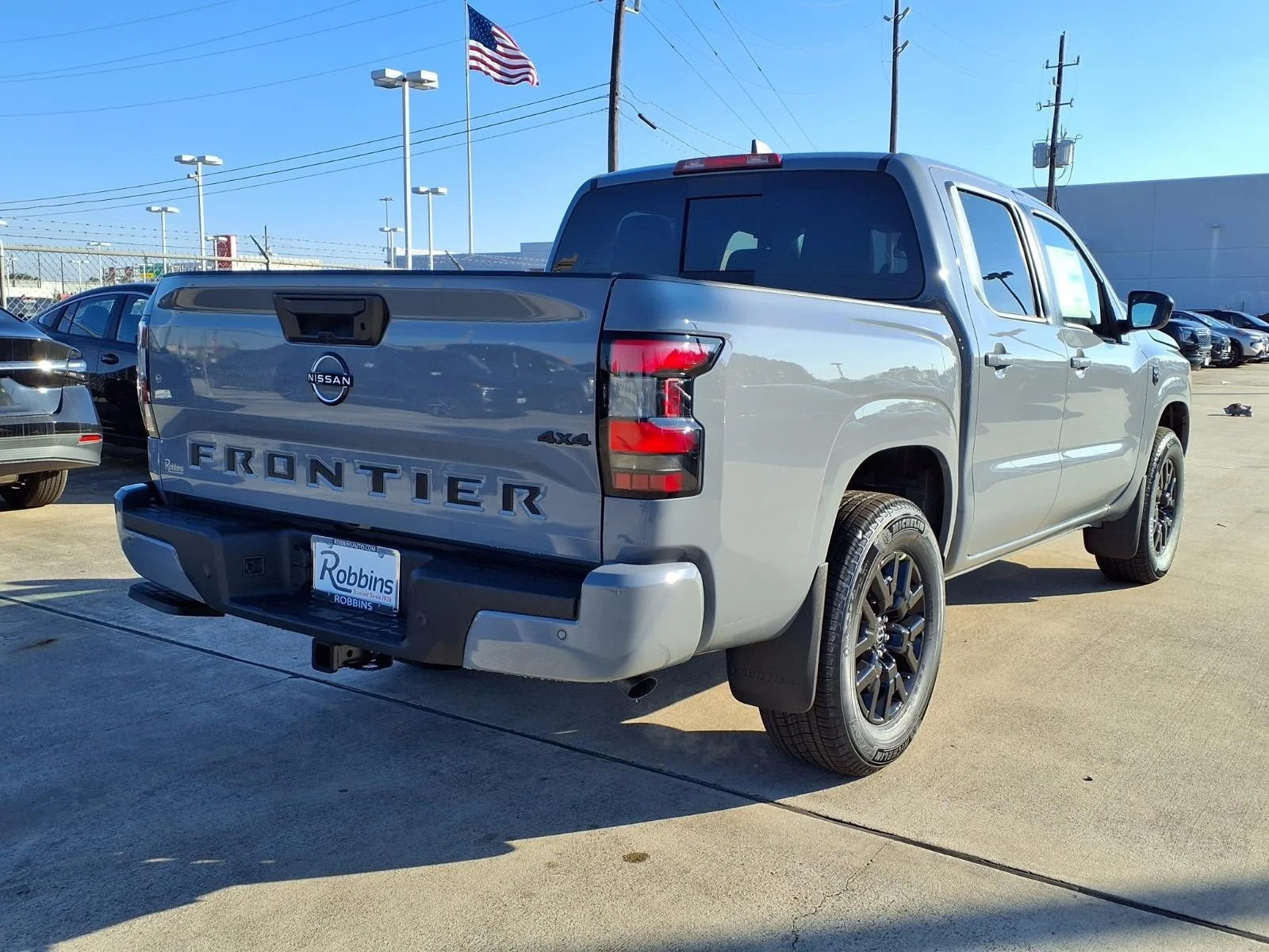 2026 Nissan Frontier Crew Cab SV - 3