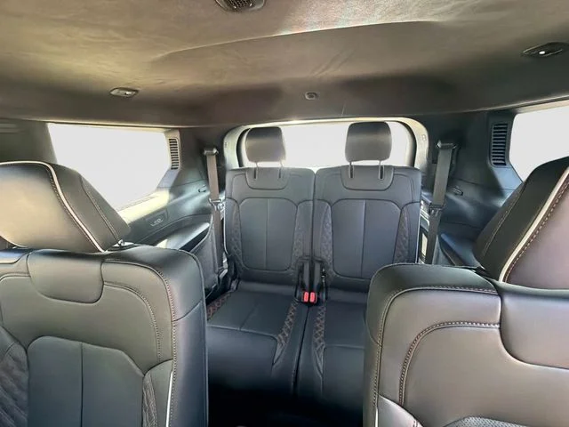 New 2026 Baltic Gray Metallic Clear-Coat Exterior Paint Jeep Summit image 16