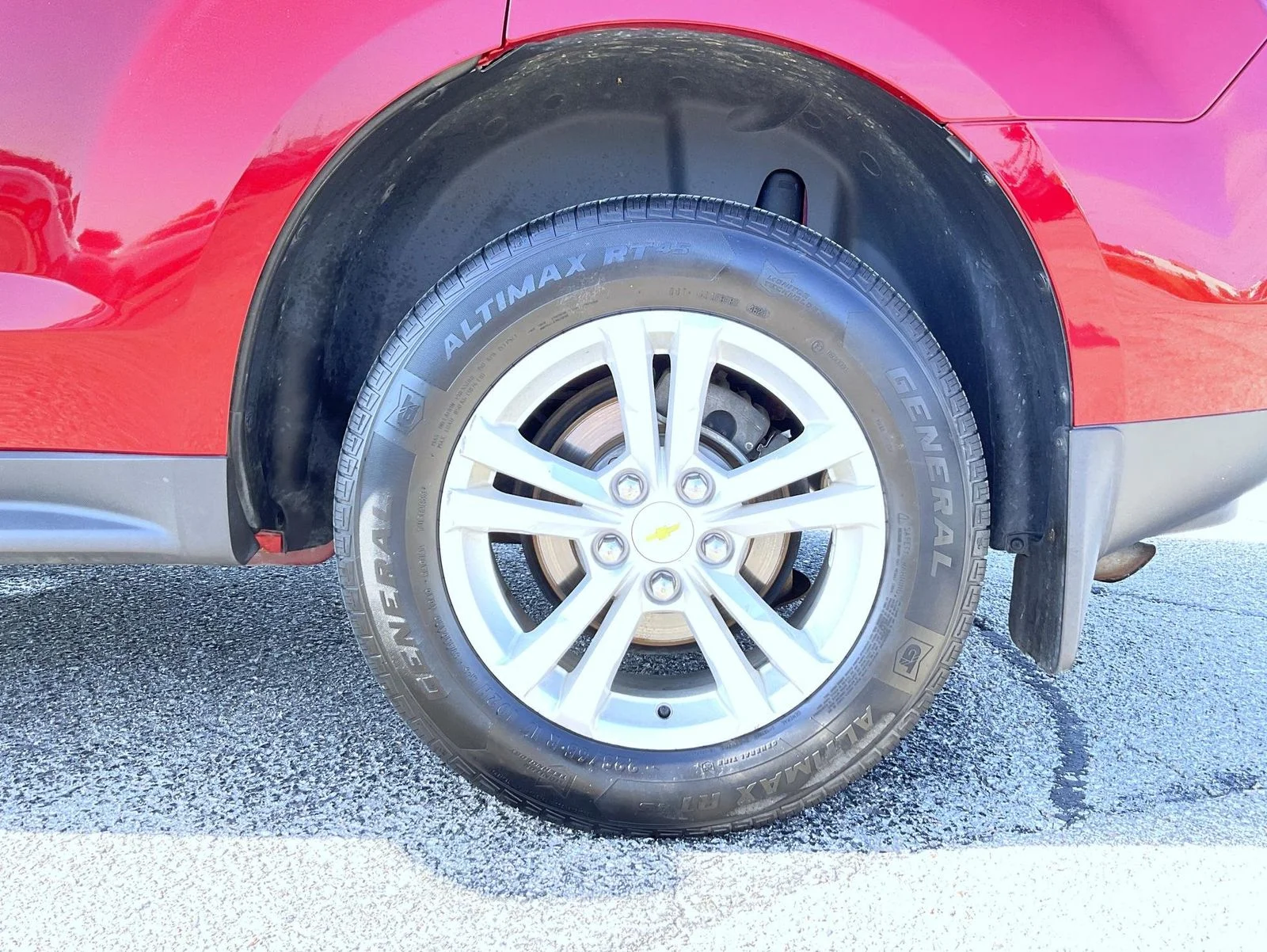 Used 2015 Red Chevrolet LT image 22