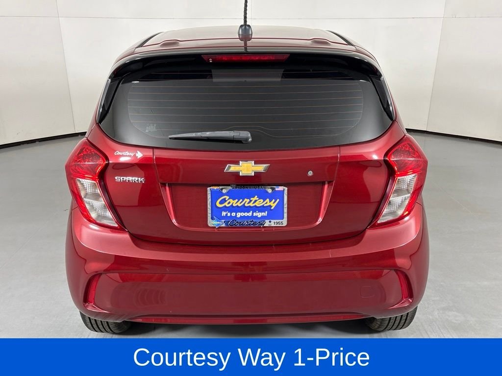 Used 2022 Red Chevrolet LS image 9