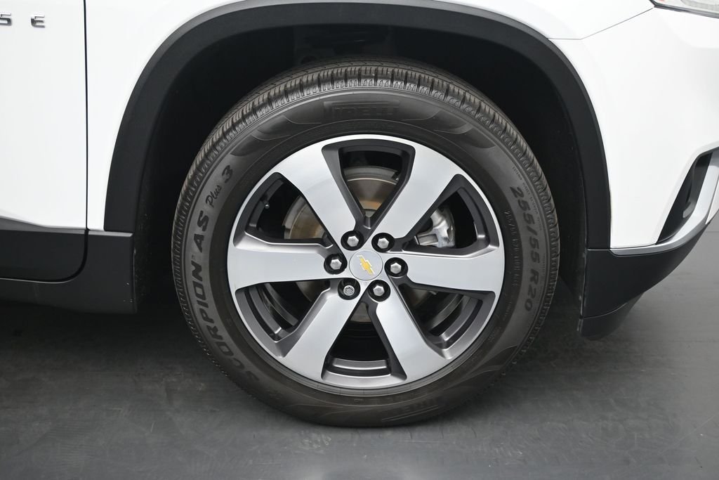 Certified Used 2020 White Chevrolet 3LT image 26
