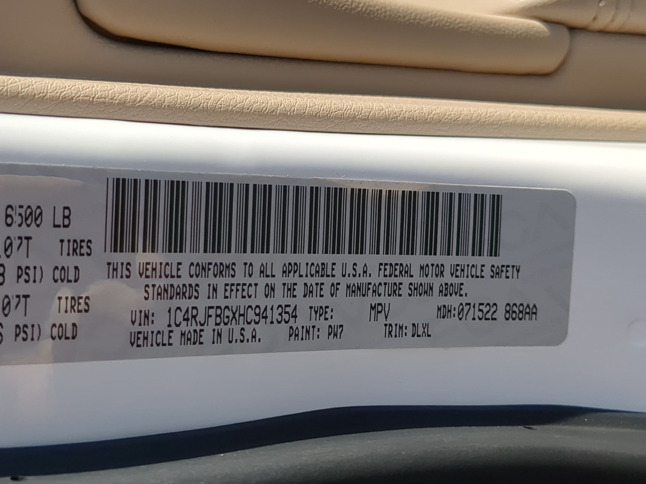 Used 2017 Bright White Clearcoat Jeep Limited image 35