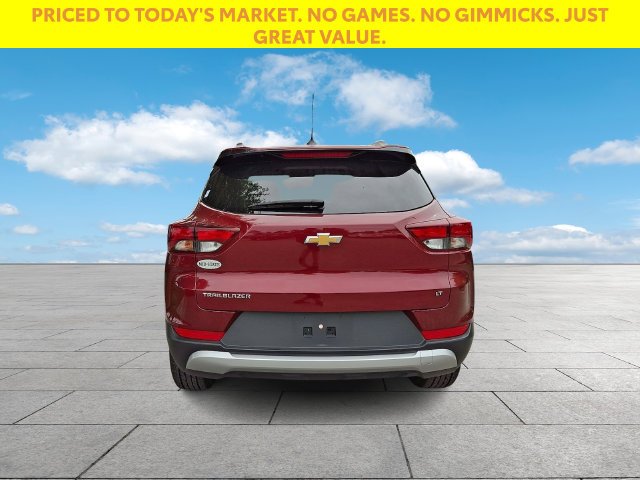 Used 2025 Red Chevrolet LT image 7