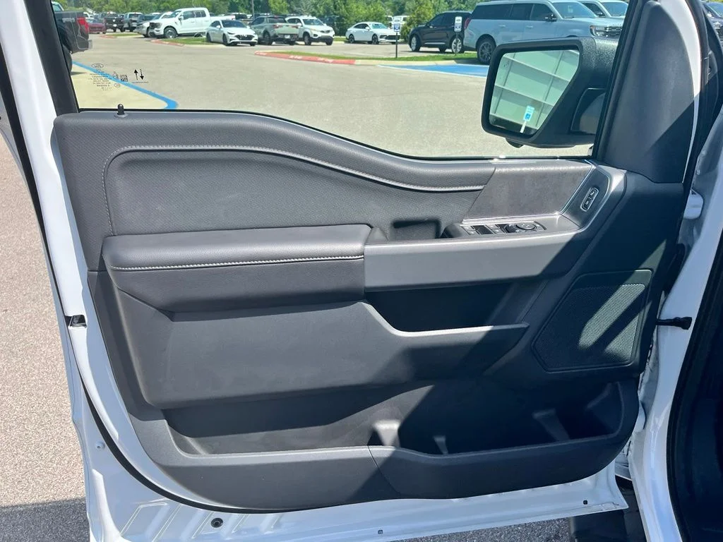 New 2026 White Ford XLT image 12