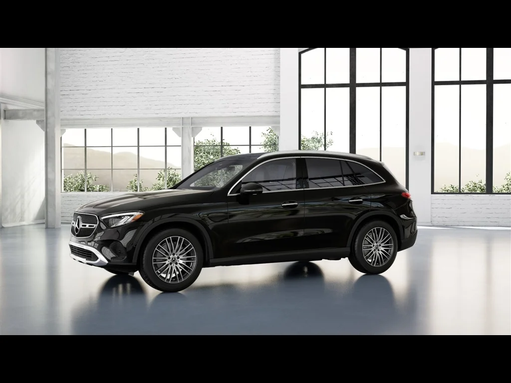 New 2026 Black Mercedes-Benz GLC 300 image 32