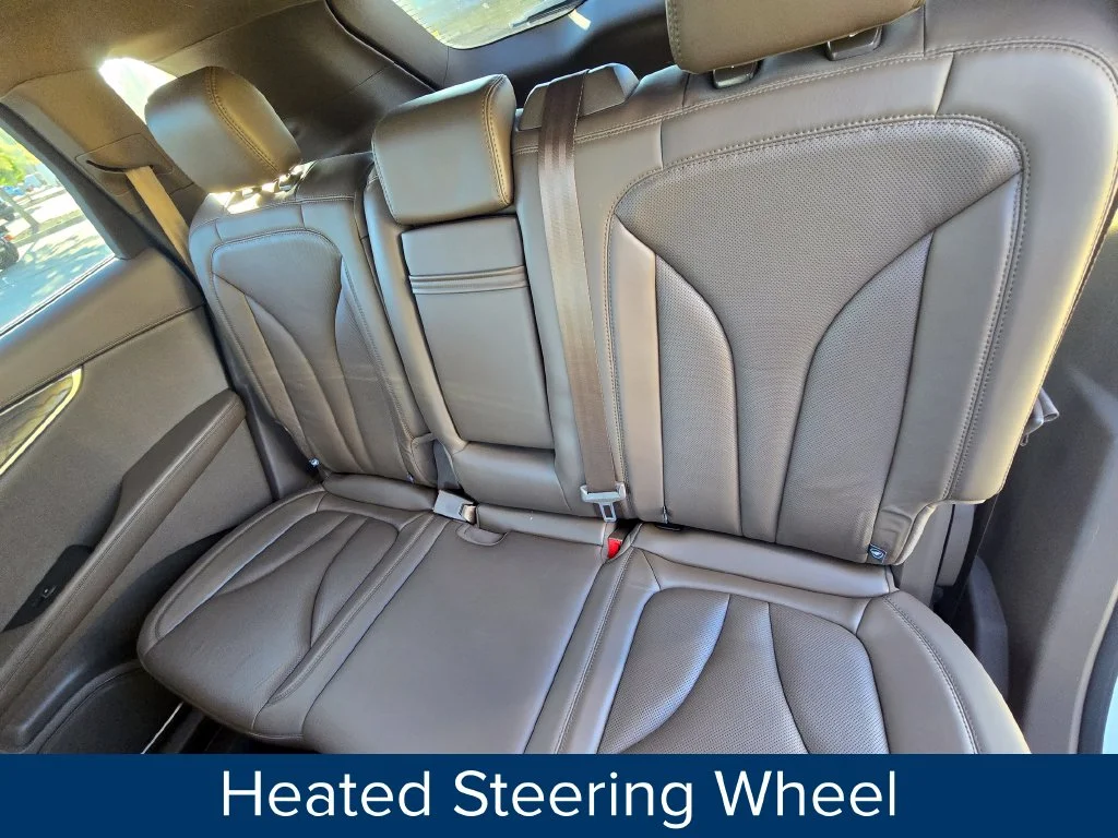 Certified Used 2018 White Lincoln Reserve image 13