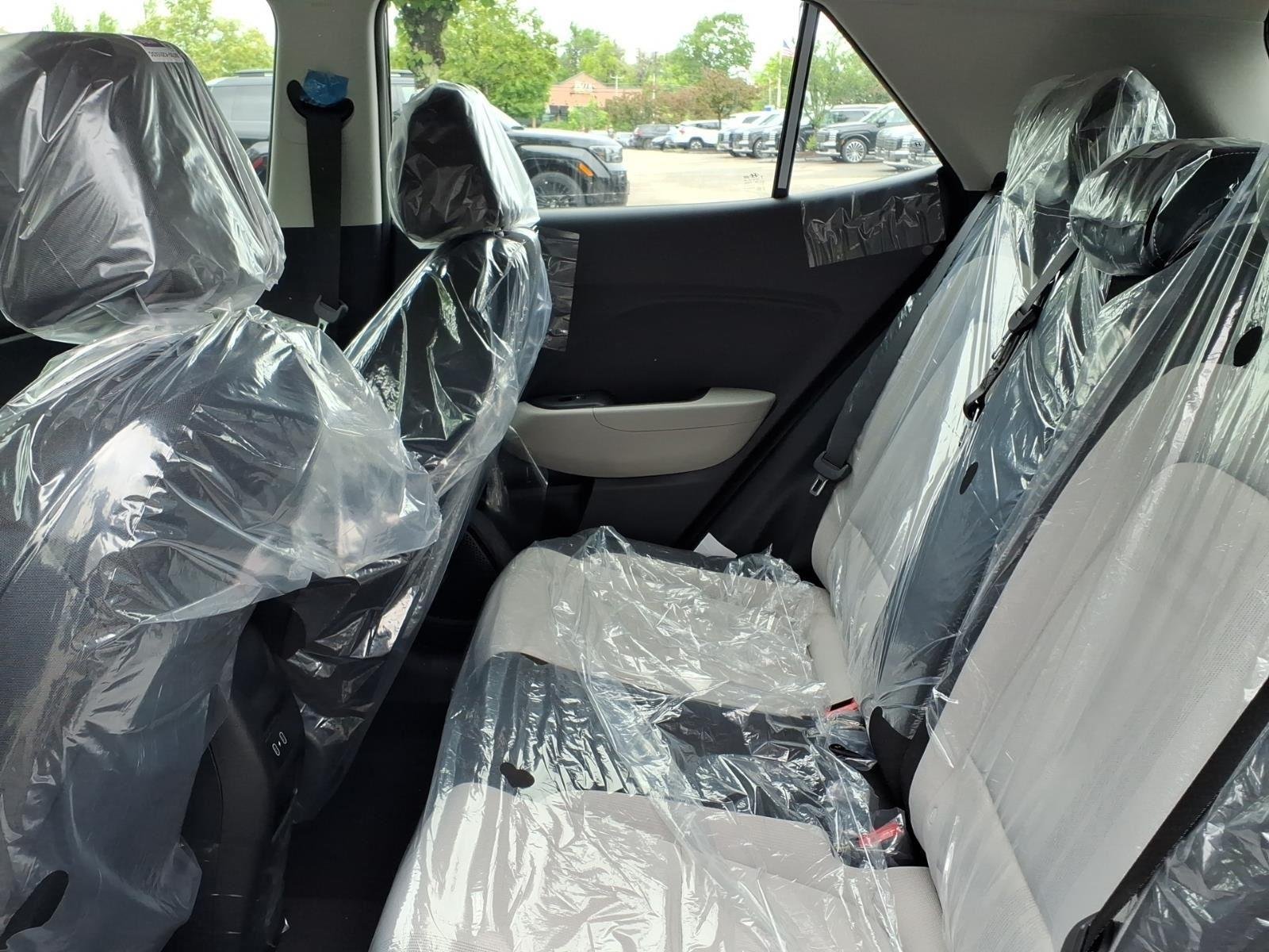 Certified Used 2025 Onyx Black Hyundai SEL image 8