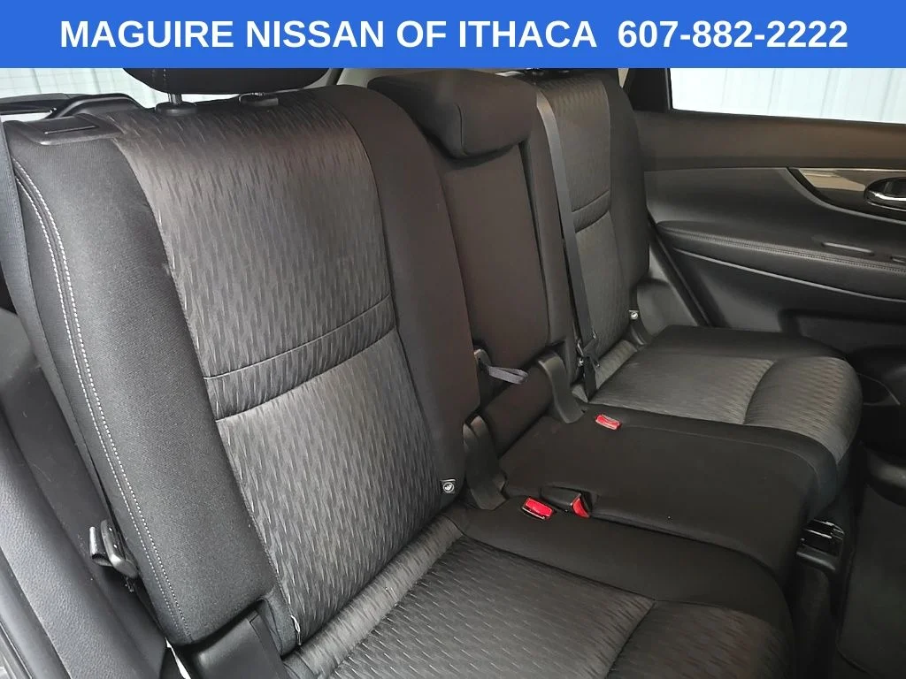 Used 2018 Gray Nissan SV image 17