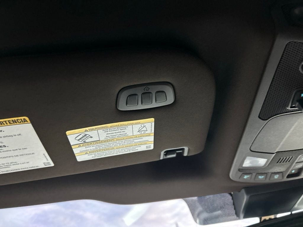 Used 2022 Black Metallic Ford King Ranch image 36