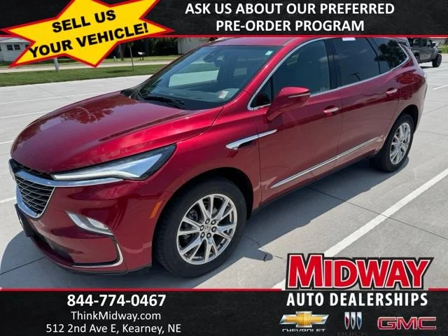 2024 Buick Enclave Essence AWD's photo