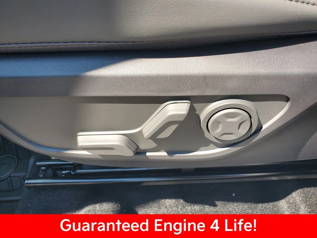 New 2027 Snow White Pearl Kia X-Line S image 7