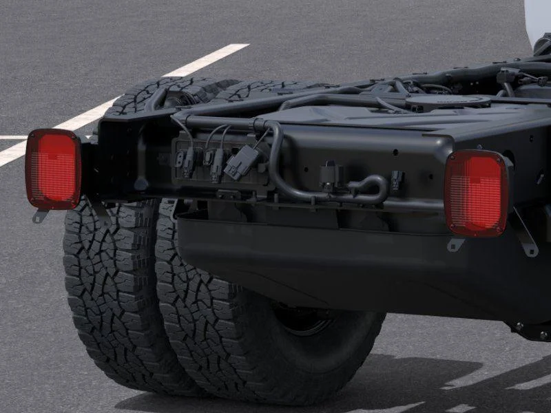 New 2026 Summit White GMC SLE image 11