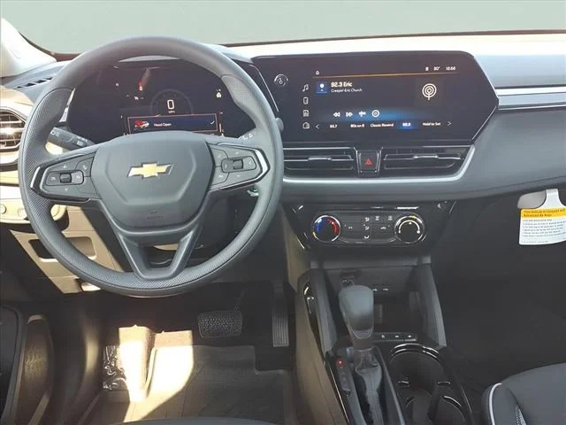 New 2026 Summit White Chevrolet LT image 20