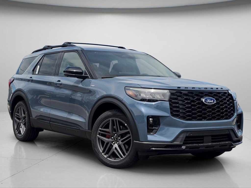 New 2026 Vapor Blue Ford ST-Line image 2