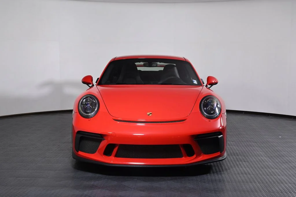 Used 2018 Guards Red Porsche GT3 image 10