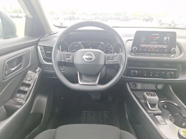 Used 2025 White Nissan S image 14