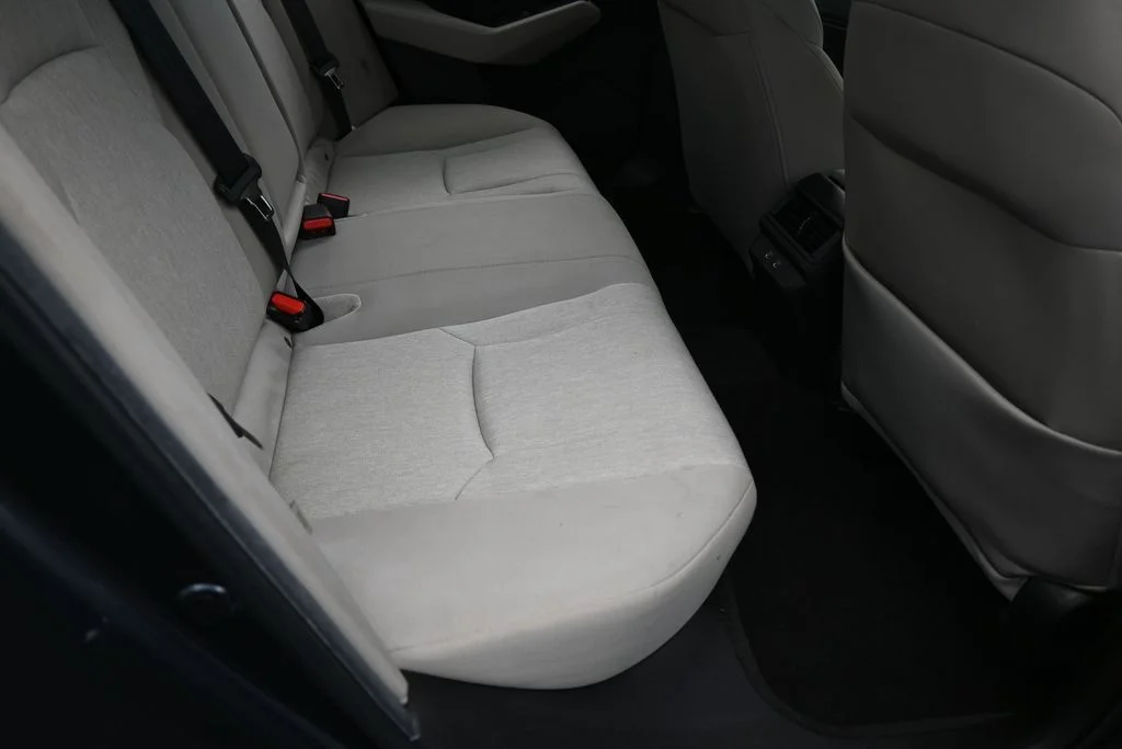 Used 2025 Gray Honda SE image 39