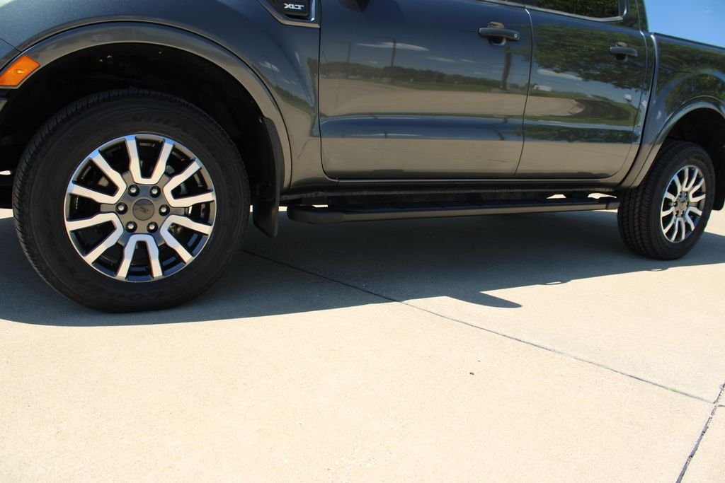 Used 2019 Gray Ford XLT image 10