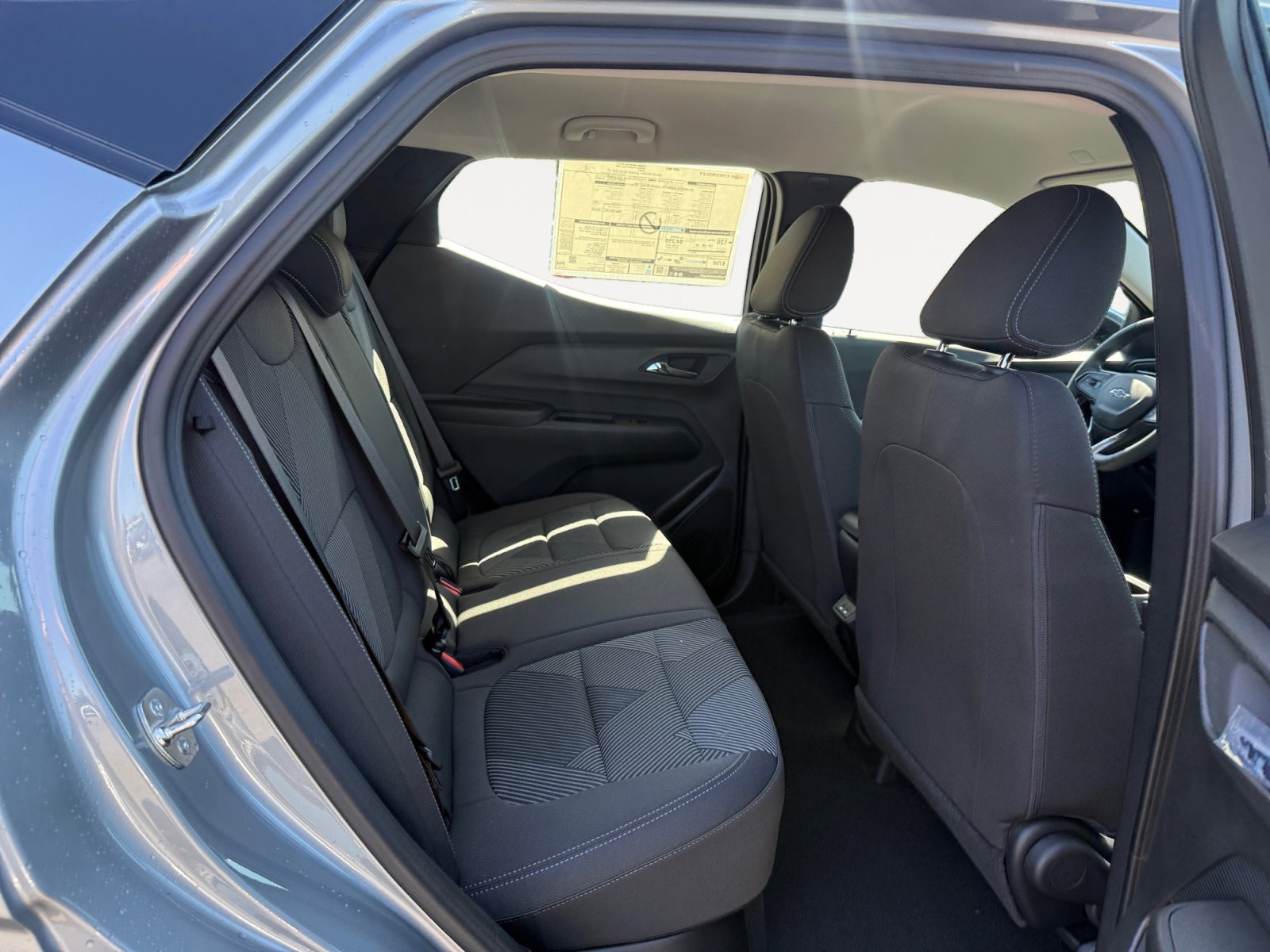 New 2027 Sterling Grey Metallic Chevrolet LT image 18
