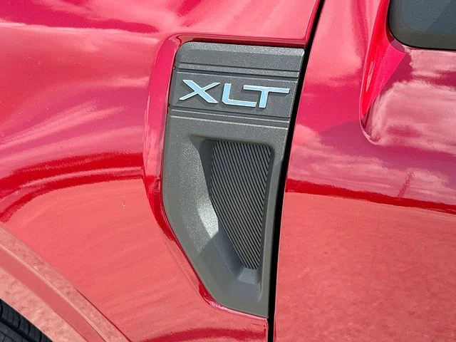 New 2026 Ruby Red Metallic Ford XLT image 17
