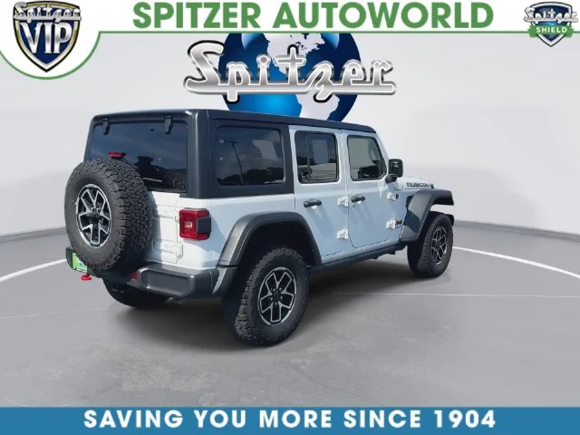 Used 2025 White Jeep Rubicon image 9