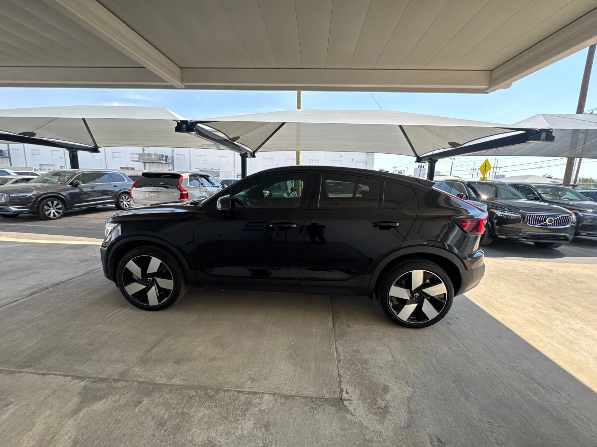 Used 2023 Black Volvo Ultimate image 8