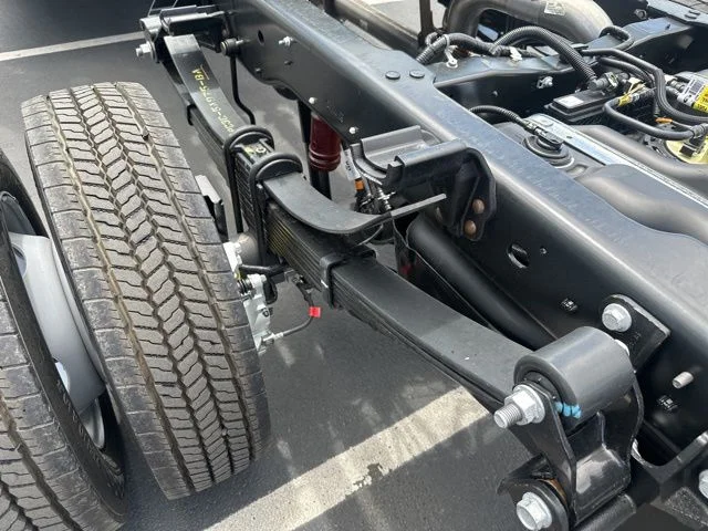 2025 Ford F-450 Super Duty Chassis Cab XL - Photo 9