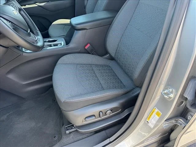 Used 2024 Gray Chevrolet LT image 7