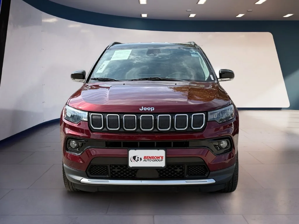 Used 2022 Red Jeep Limited image 8
