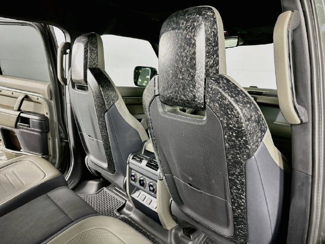 Certified Used 2025 Faroe Green Land Rover OCTA image 26