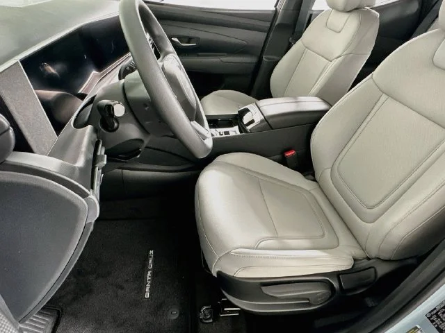 New 2027 Blue Hyundai SE image 10
